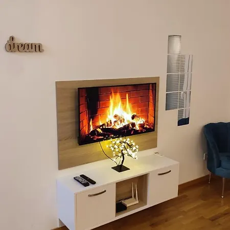 Stari Aerodrom Апартаменты *