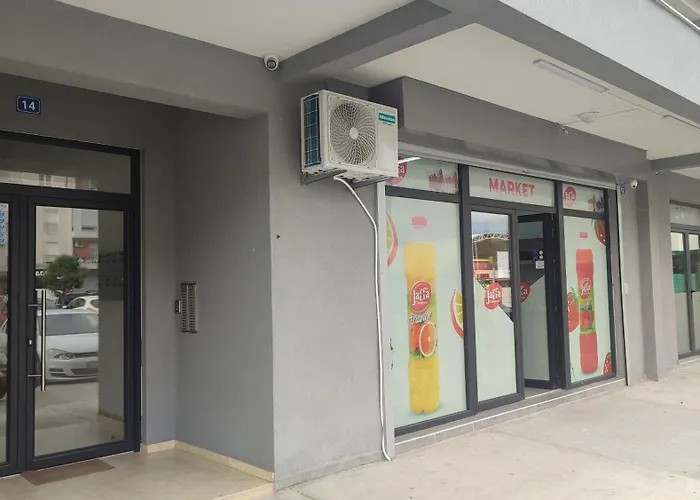 Stari Aerodrom * Podgorica